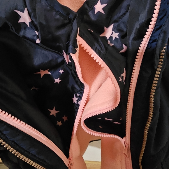 4T Girls OshKosh Jacket with adjustable liner - Picture 5 of 5